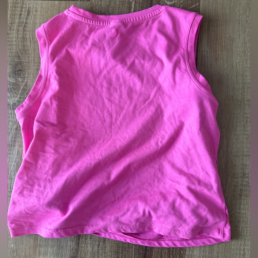 Yogalicious Hot Pink Tank with twist size S (7-8) - Picture 4 of 4